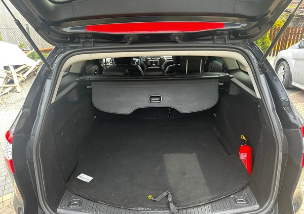 Ford Mondeo cena 17000 przebieg: 220000, rok produkcji 2010 z Kostrzyn małe 106